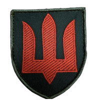 Шеврон Трипзуб червоний на оливі